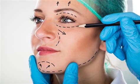 inform and enhance plastic surgery.